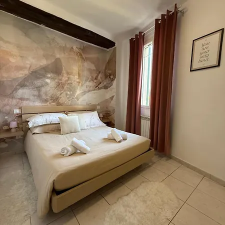 Nel Centro Storico Di * Ovada