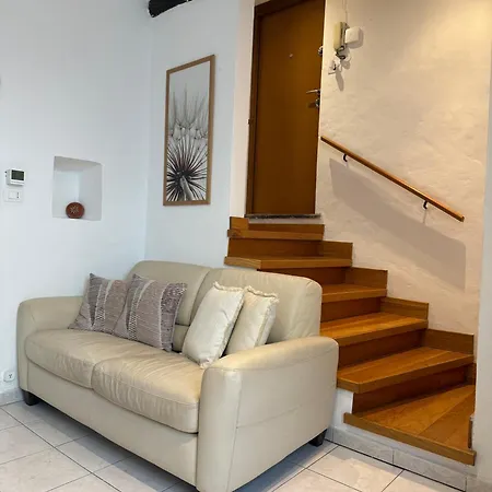 Nel Centro Storico Di Apartment *